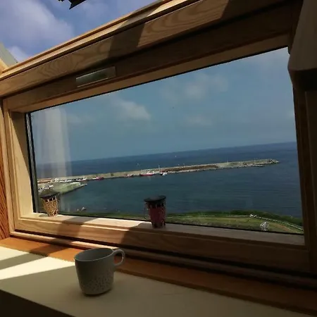 Vistas Panoramicas En Piso Nuevo Apartman Burela
